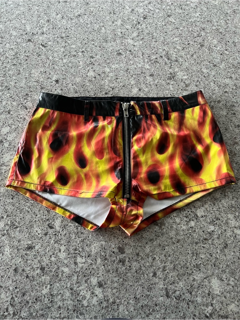 Y2K Vinyl Flame Print Front-Zip Women's Hot Shorts - Halloween Rave